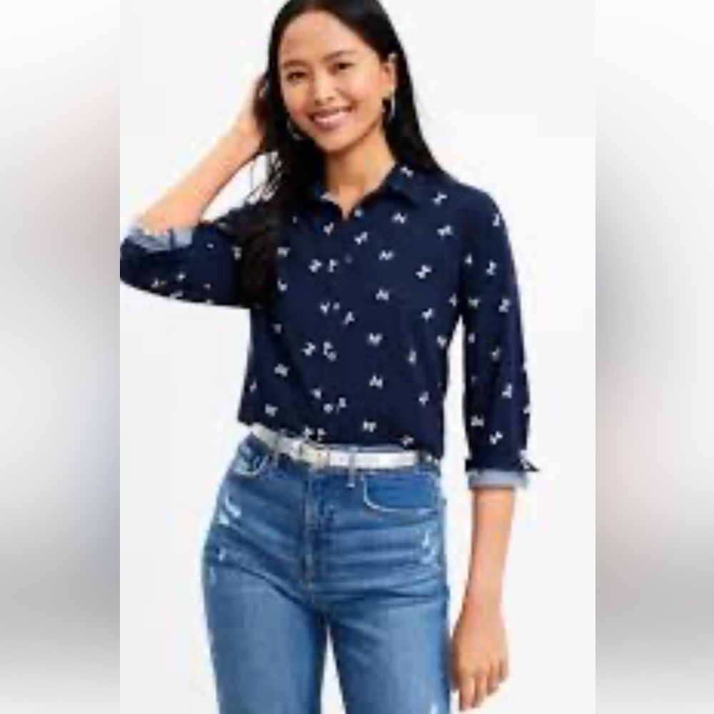 LOFT Navy Bow Tie Everyday Button Down Shirt Sz S